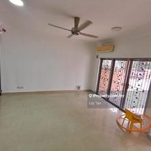 Bukit Serdang Good Condition 2.5 Storey Terrace for sale 