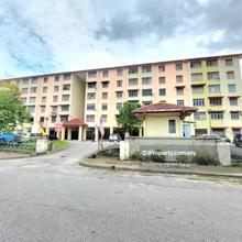 End lot Pangsapuri Cempaka Sari