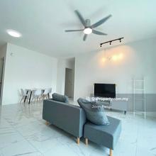 Quaywest private lift available now for rent!