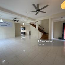 4 Bedroom 5 Bathroom , Partly Furniture 