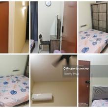 Paragon Suite JB 5 min walk to Check Point Room rent 1000