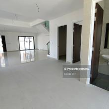Marque Jalil Taman Puncak Jalil 3 storey Terrace House for Sale
