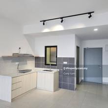 Included fridge and washing machine, nice unit condition! ws for view!
