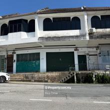 Bercham Desa Kencana Shop for Sale