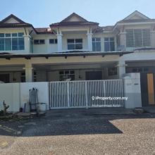 Teres 2 tingkat taman shahzan fully renovated open facing Freehold 