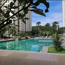 For sale aman heights bukit serdang condominium