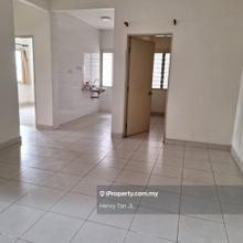 Akasia Apartment Bandar Botanic For Rent