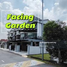 Taman Putra Impiana Puchong (End lot) 2.5 Storey