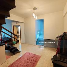 Kenari Court Apartment Level 3 for Sale