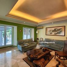 Renovated @ 2 Storey Corner House For Sale