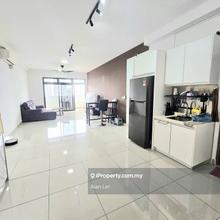 Meridian Medini 2-Bedrooms Unit For Sale