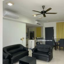 Short walking distance to Plaza Arcadia