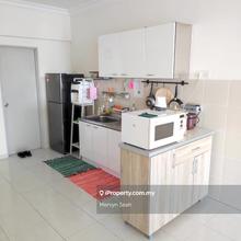 Mahsuri sqaure 1129 Sf 2 Car Park Mid Floor Renovated Unit Worth Deal