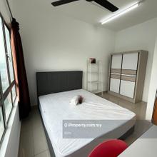 Last Unit! Middle Room Kota Damansara