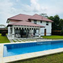 Leisure Farm Bungalow For Sale