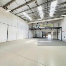 Corner Extended Terrace Factory @ Taman Perindustrian Puchong Utama