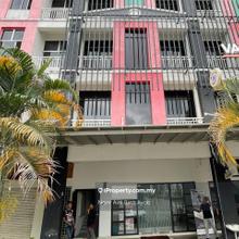 High Roi Bandar Baru Salak Tinggi Business Park Shoplot Building 