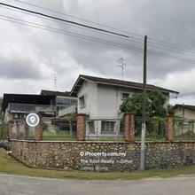 Commercial semi-D for Rent