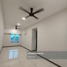 Low density apartment and easy eccess many bus to KL Sentral
