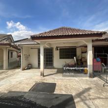 Super below market end lot facing empty in velox rawang call andy view