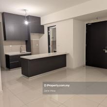 Sunway Artessa, 4 Rooms,1303sf,Partly Furnish,new,near LRT