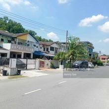 2 storey house 20x70sf. Freehold title, Non-Bumi Lot. Near Field