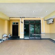Bandar Putra @ Triple Storey Terrace House 22x80sqft Market Cheapest