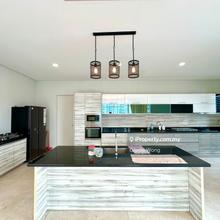 8 Gurney Spacious Luxury Condo Private Pool Seaview