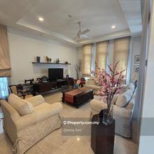 A beautiful well kept unit in a gated and guarded community 