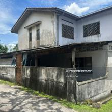2story end lot terress house in Taman Paik Siong Kinrara for Sale