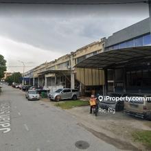 Freehold / 25 x 80 ( 1.5 Storey Factory ) Taman Sri Ehsan, Kepong