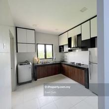 The Lake Residence 22x80 Upper Floor Townhouse Renovated Full Loan