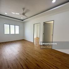 Bukit tropika flat 