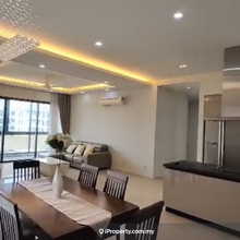 High floor unit and private lift lobby 