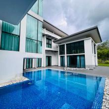 Bungalow for Sale with Pool