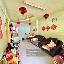 Taman Daya Low Cost Flat For Sales