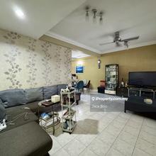 Terrace house for Sale