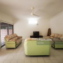 Fairpark 2.5 storey house near GH for Rent