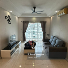 Metropolitan Square Condo