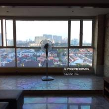 2200sf Duplex Penthouse Lavinia Apartment 4-rooms Fully Renovated 2cp