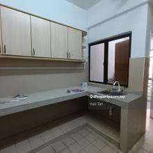 Partial Furnish Evergreen Sg Long Condo For Rent