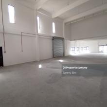 Renovated Semi D Factory For Rent