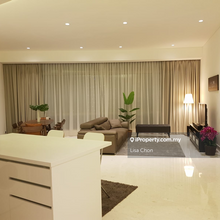 Banyan Tree direct link bridge to Pavilion Mall