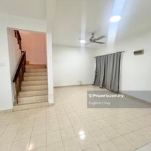 Good Price Rental 22x80 bk5 Bandar Kinrara Puchong 