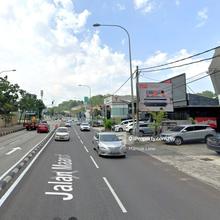 2sty Bungalow commercial use Face main road Flat Land