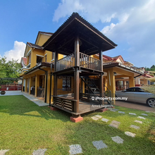 Spacious land corner unit house