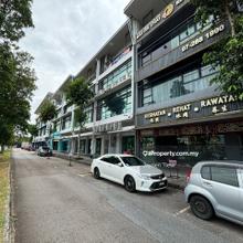 Southkey Midvalley lakefront business takeover ( suitable for salon )