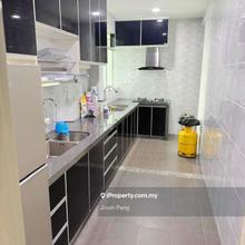 Rare unit near Suntech available now for rent