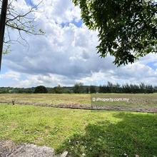 Leisure Farm Bungalow Land for Sale