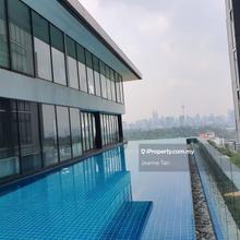 Duplex with double volumn ceiling and balcony facing klcc